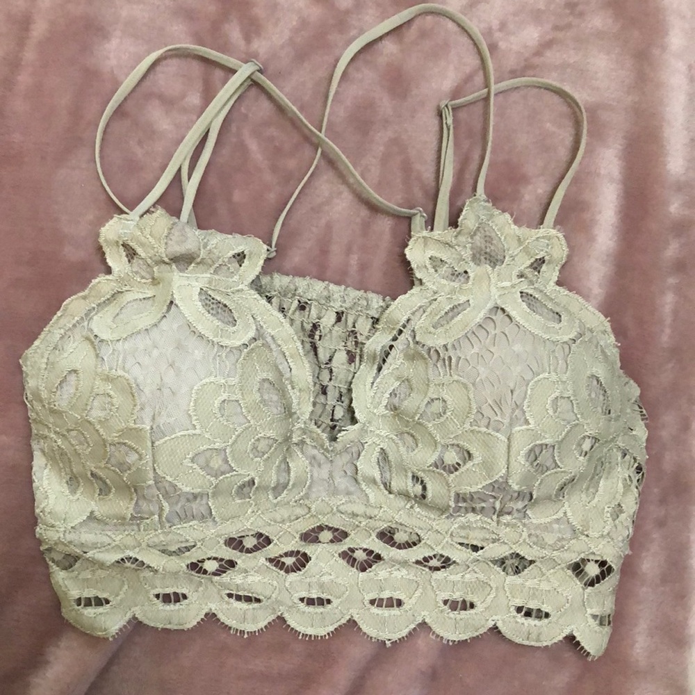 NEVER WORN Grey bralette